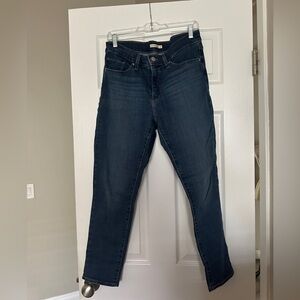Women's Skinny Jeans in Dark Blue Stretch Denim